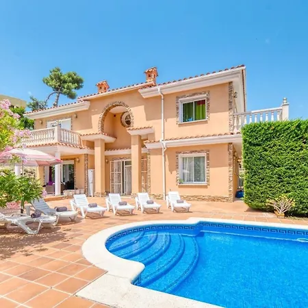 Costacabana - Primavera Villa